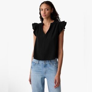 Evereve Roan and Ryan black Gauze flutter sleeve keyhole top size S